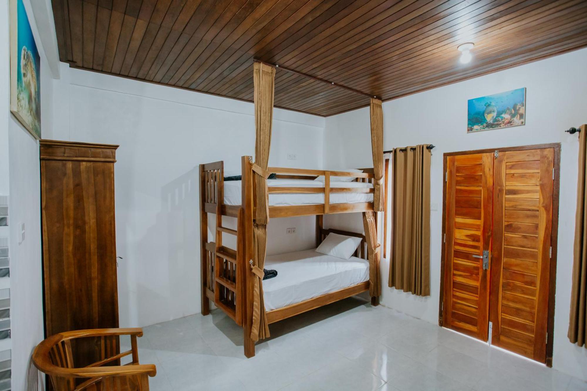Garuda Hostel & Accomodation Nusa Penida Toyapakeh Εξωτερικό φωτογραφία
